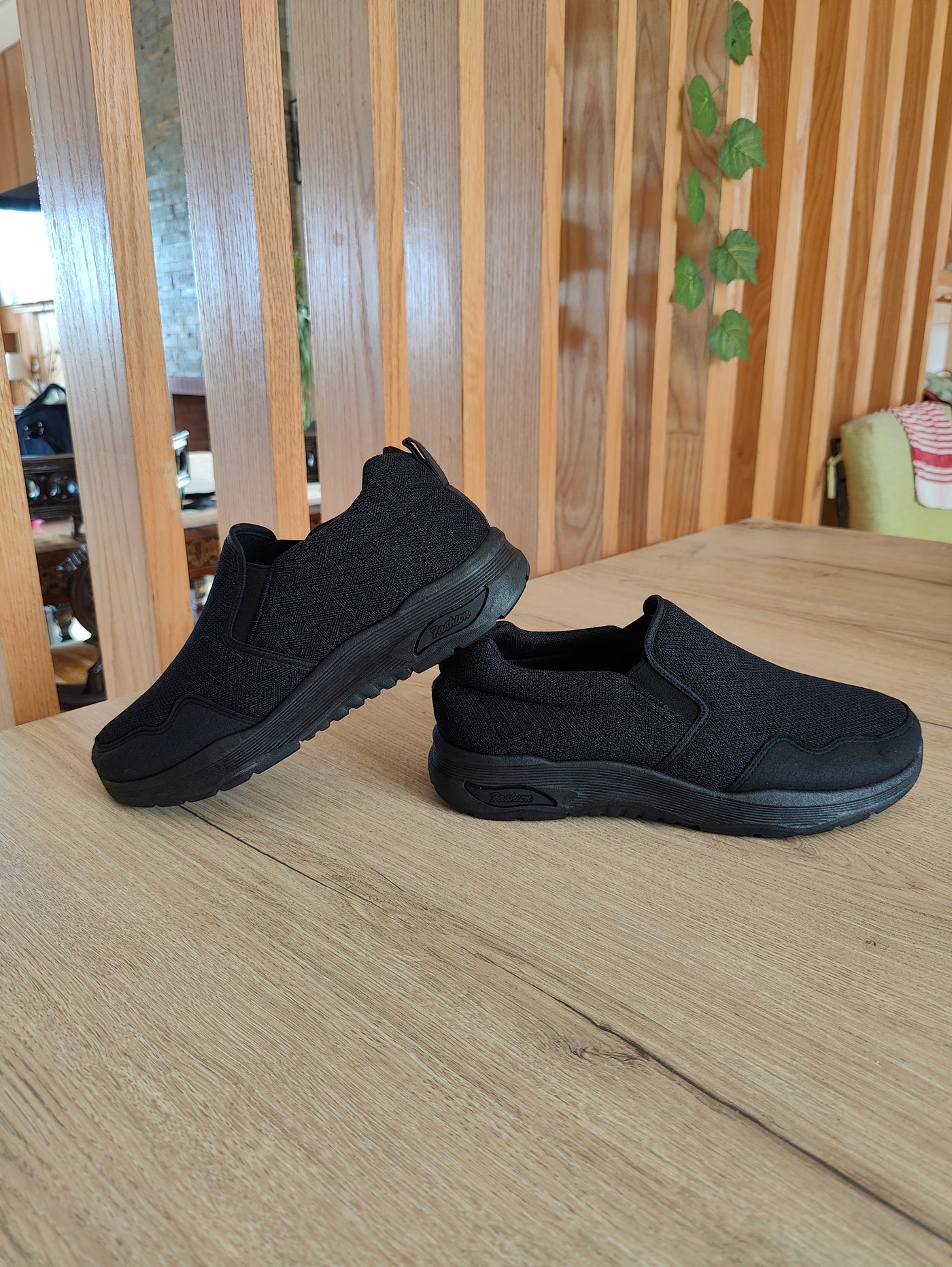 Medical shoes modèle 2025